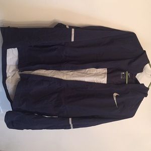 nike windbreaker